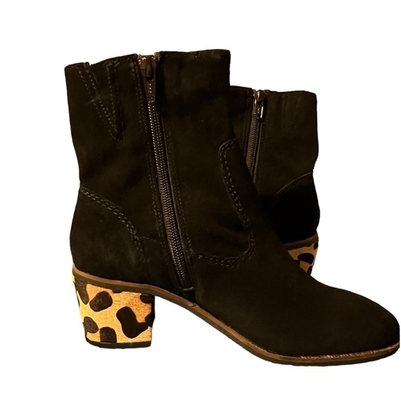 Crevo Jade leopard ankle boots, size 6.5 - Picture 2 of 5